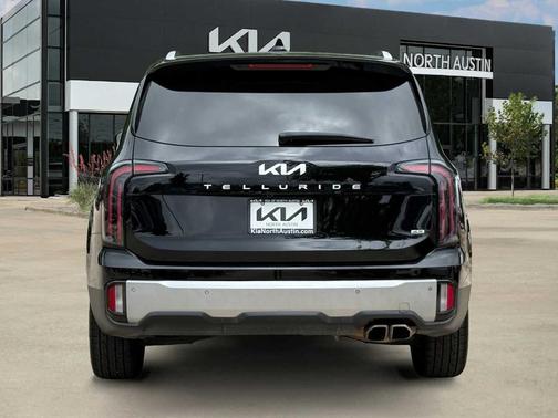 Ebony Black 2023 Kia Telluride SX