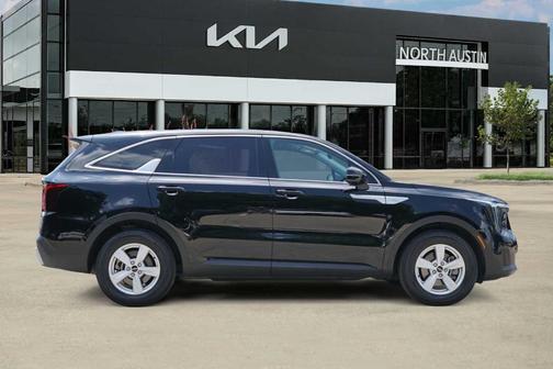 Ebony Black 2024 Kia Sorento LX