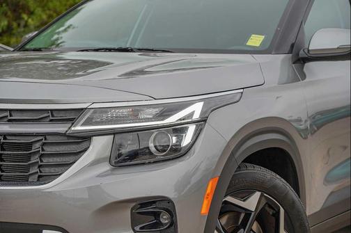 2025 Kia Seltos EX