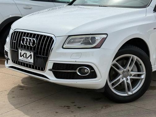 White 2013 Audi Q5 3.0T Prestige