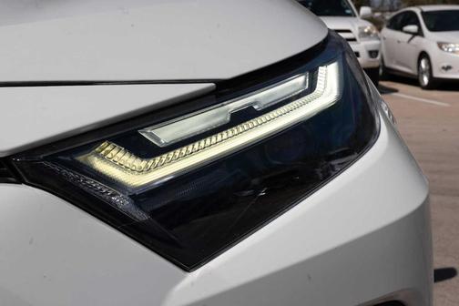 2022 Toyota RAV4 Hybrid XSE