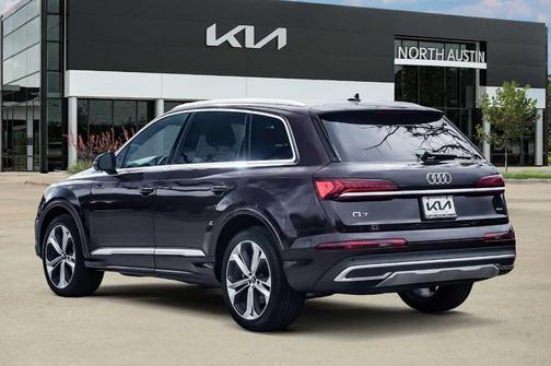 2021 Audi Q7 55 Premium Plus