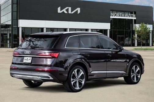 2021 Audi Q7 55 Premium Plus