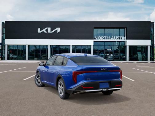 2025 Kia K4 LXS
