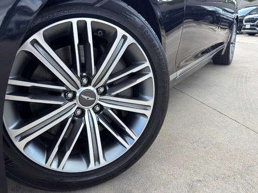 Vik Black 2020 Genesis G80 3.8