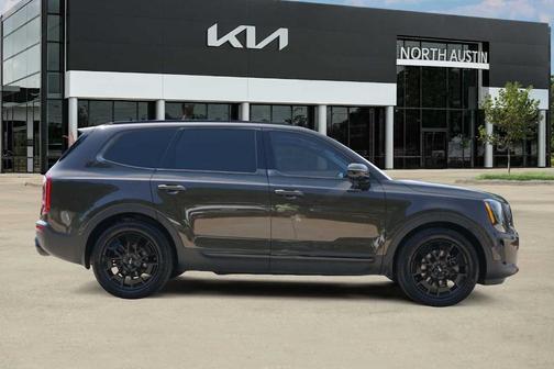 Dark Moss 2022 Kia Telluride SX
