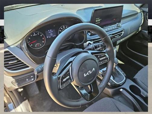 2022 Kia Seltos S