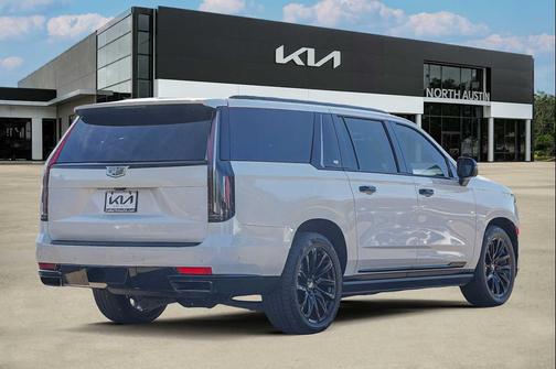 2021 Cadillac Escalade ESV Sport Platinum