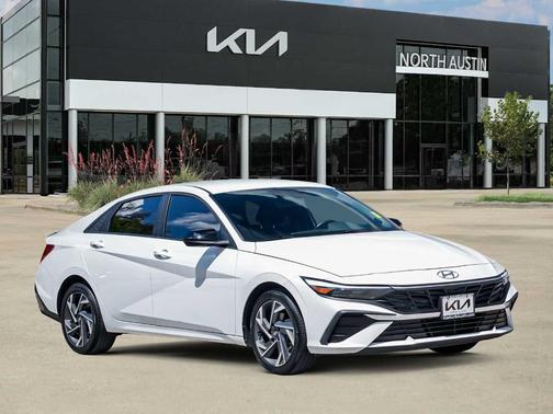 White 2025 Hyundai ELANTRA SEL Sport