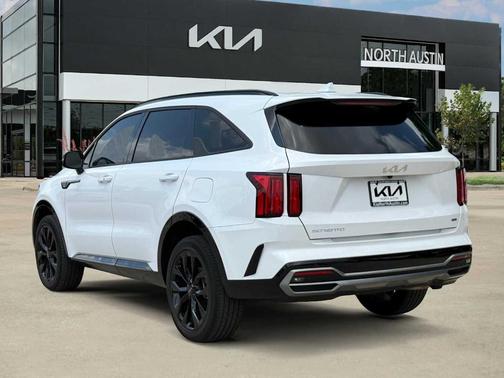2023 Kia Sorento SX