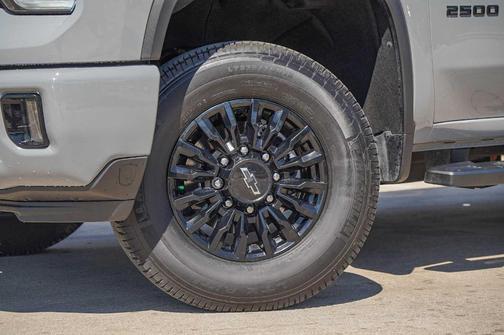 2024 Chevrolet Silverado 2500 LTZ