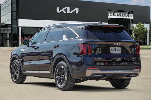 2025 Kia Sorento S