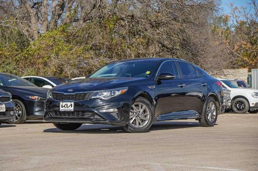 2020 Kia Optima LX