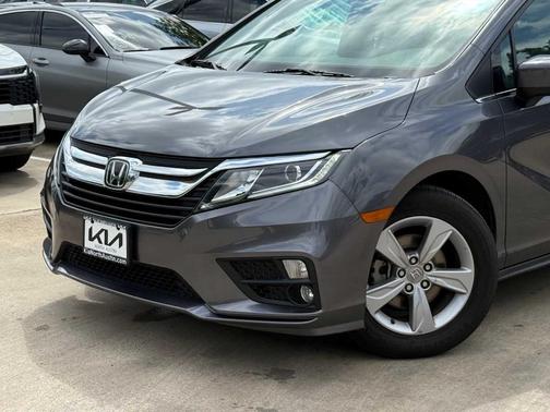 Modern Steel Metallic 2019 Honda Odyssey EX