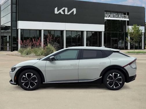 Glacier 2024 Kia EV6 Wind