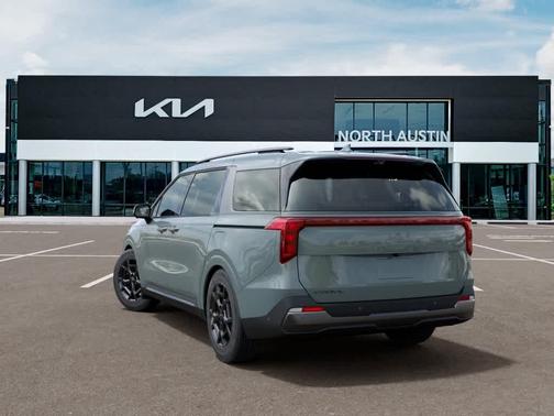Iceberg Green 2027 Kia Carnival SX