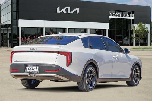 2025 Kia K4 EX