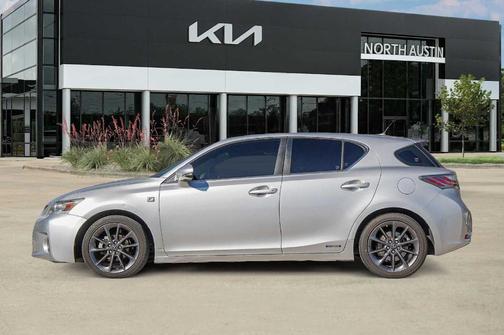 2013 Lexus CT 200h Base