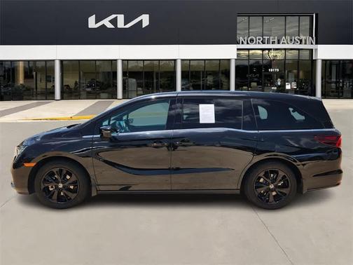2023 Honda Odyssey Sport
