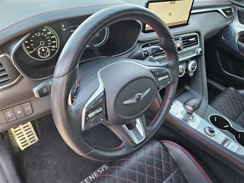 2022 Genesis G70 3.3T
