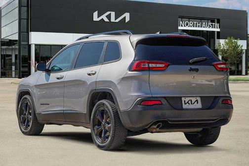 2016 Jeep Cherokee Altitude