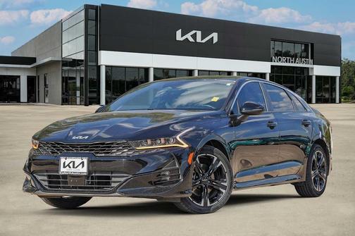 2024 Kia K5 GT-Line