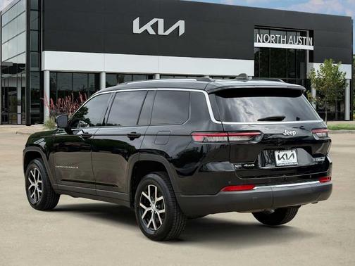 Diamond Black 2023 Jeep Grand Cherokee L Limited