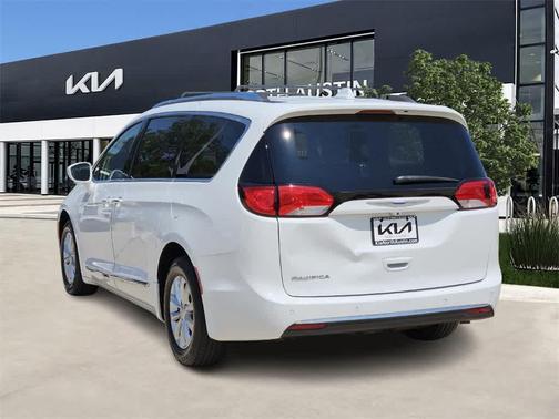 2018 Chrysler Pacifica Touring-L