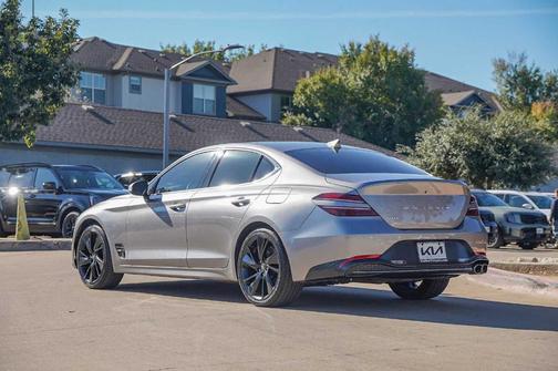 2023 Genesis G70 2.0T