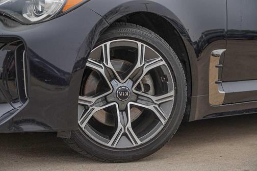 2021 Kia Stinger GT-Line