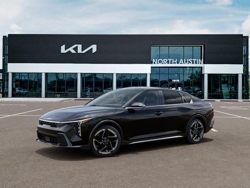 Aurora Black Pearl 2026 Kia K4 GT-LINE