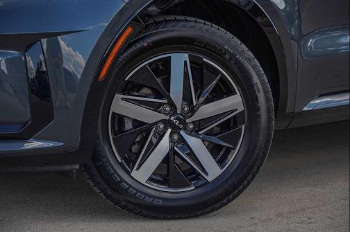 2023 Kia Sorento EX