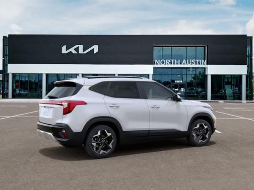 White 2026 Kia Seltos EX