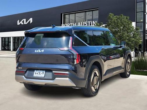 2025 Kia EV9 Wind