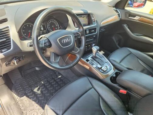 2017 Audi Q5 2.0T Premium