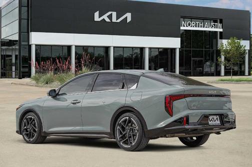 2025 Kia K4 GT-Line