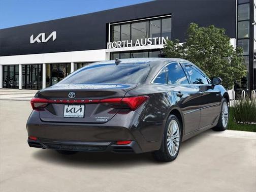 2020 Toyota Avalon Hybrid Limited