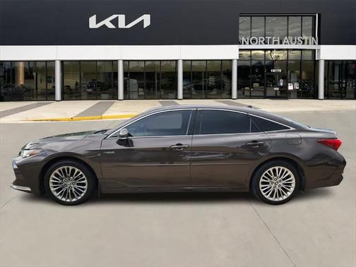 2020 Toyota Avalon Hybrid Limited