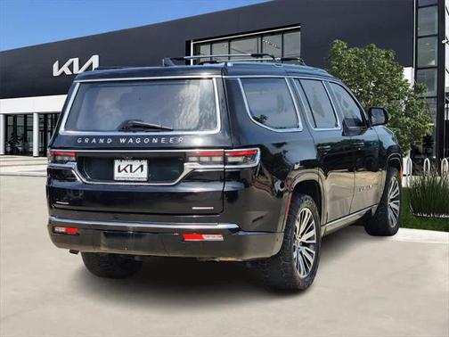 2022 Jeep Grand Wagoneer Series III