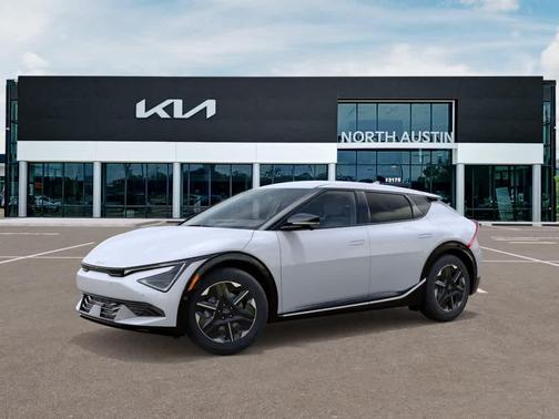 Glacial White Pearl 2026 Kia EV6 Wind