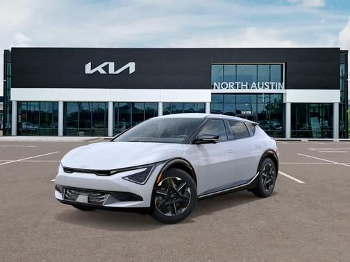 Glacial White Pearl 2026 Kia EV6 Wind