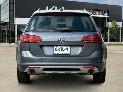 2017 Volkswagen Golf Alltrack TSI SE