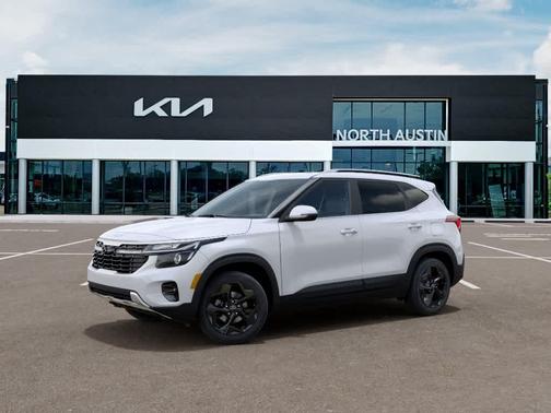 Snow White Pearl 2026 Kia Seltos EX