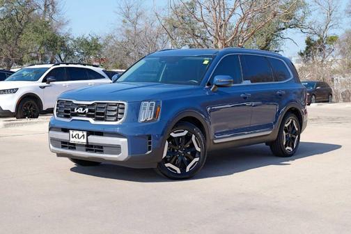 2023 Kia Telluride S