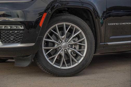 2023 Jeep Grand Cherokee L Summit