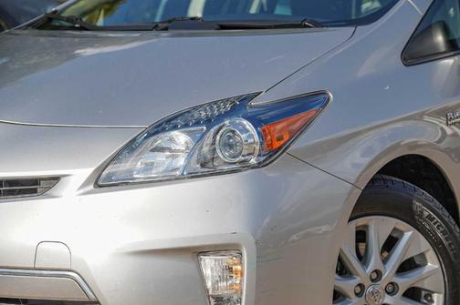 2014 Toyota Prius Plug-in 