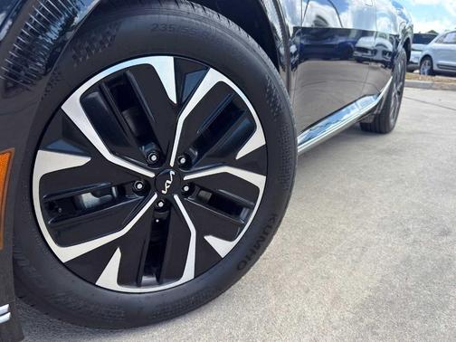 Gravity Blue 2024 Kia EV6 Wind