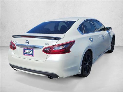 2017 Nissan Altima 2.5 SR