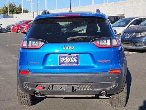 2021 Jeep Cherokee Trailhawk