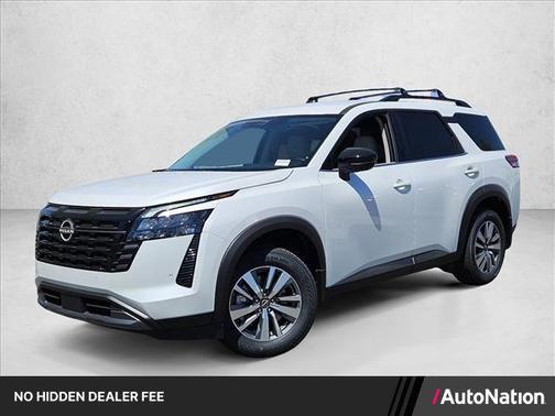 Everest White Pearl Tricoat 2026 Nissan Pathfinder SL